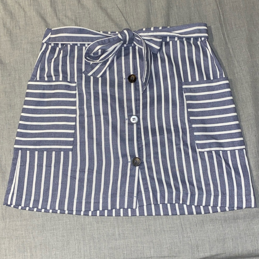 Striped mini skirt